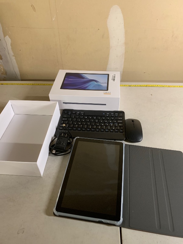 Photo 1 of Suicoey 2026 Android 15 Tablet with Keyboard, 24GB RAM + 256GB ROM (2TB Expand), 10 inch Tablet with Gemini AI, Octa-Core, 8000mAh, Widevine L1, 2 in 1 Tablets with Case, Mouse, Stylus(Pink Case)