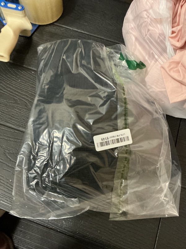 Photo 1 of 3 PCS Winter Hat Scarf Gloves Set, Soft Warm Knit Beanie Hat Touchscreen Gloves Long Knitted Scarf Set Winter Gifts for Men