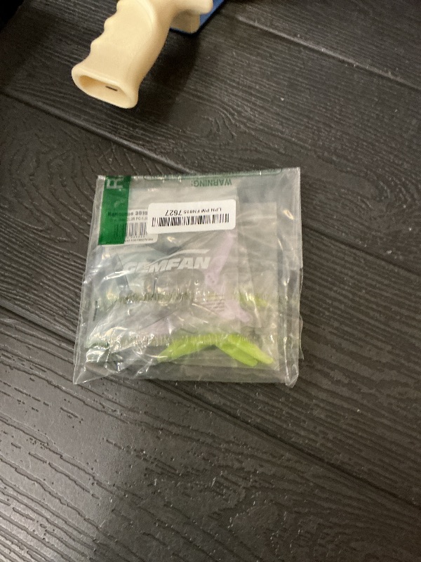 Photo 1 of 16pcs GEMFAN 3016 3inch Propeller 3-Blade Props1.5mm Hole for 1108~1303 Motor FPV Toothpick Multicolor Quadcopter