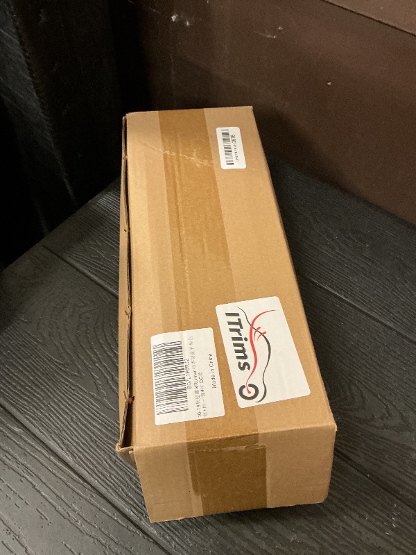 Photo 1 of ITrims Car Roof Rack Rail End Cover Shell Cap Trim for Toyota 4Runner 4WD N280 TRD Pro 2010-2022 2018 2019 Black 4PCS