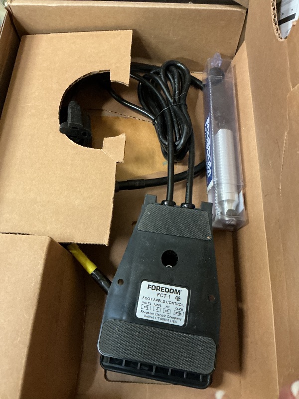 Photo 1 of SR 1/6 hp Motor, FCT Plastic Foot Pedal Speed Control, H.30 Handpiece, 115v