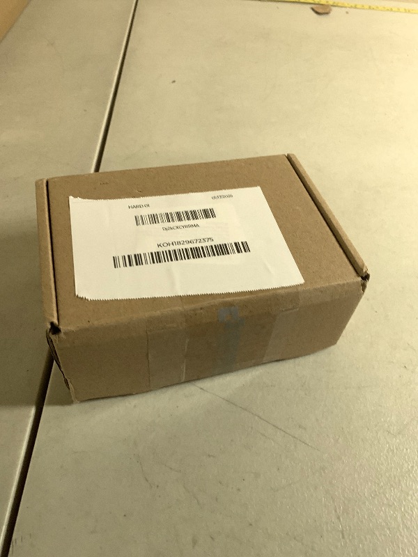 Photo 1 of 10PCS Baseboard Corner Blocks Wall Base Moulding Trim, Flexible Molding Self Adhesive Wall Trim Peel and Stick Trim Baseboard Corner Protectors Baseboard Covers, White 3.94(L) x 1.37(W) inch