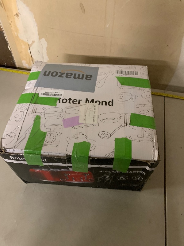 Photo 1 of 4 Slice Toaster Roter Mond Retro Stainless Steel with Bagel Defrost Cancel Function, 6 Browning Settings, Extre Wide Slot and Removable Crumb Tray, Cream, ST033