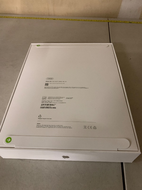 Photo 1 of Apple iPad Air 13-inch with M3 chip Built for Apple Intelligence, Liquid Retina Display, 128GB, 12MP Front/Back Camera, Wi-Fi 6E, Touch ID, All-Day Battery Life — Starlight