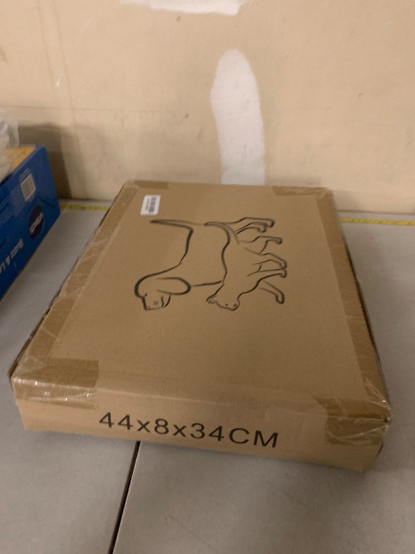 Photo 1 of Petskd Top-Expandable Pet Carrier 18x13x9.5 Inches Southwest Airline Approved, Soft-Sided Carrier for Small Cats and Dogs with Locking Safety Zippers and Anti-Scratch Mesh(Grey)