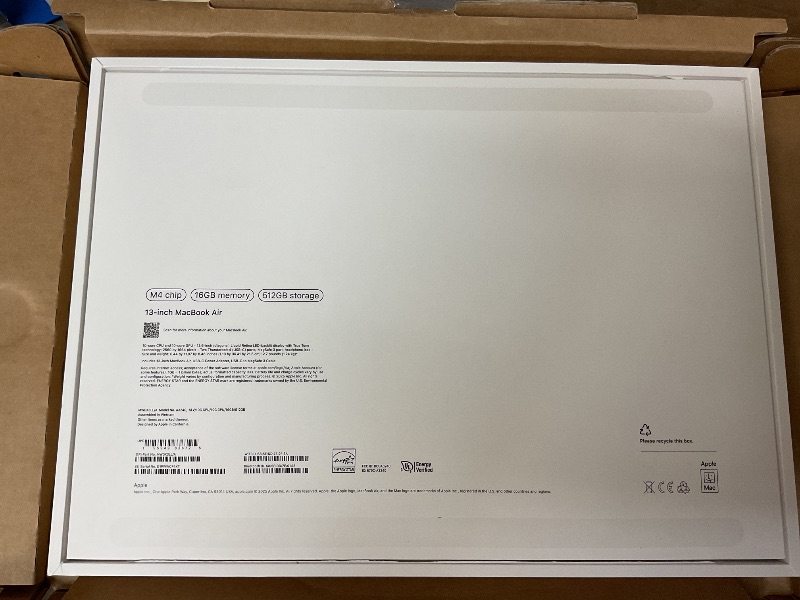 Photo 1 of SEE NOTES AND PICTURES,,,,,,Apple 2025 MacBook Air 13-inch Laptop with M4 chip: Built for Apple Intelligence, 13.6" Liquid Retina Display, 16GB Unified Memory, 512GB SSD Storage, 12MP Center Stage Camera, Touch ID, Silver