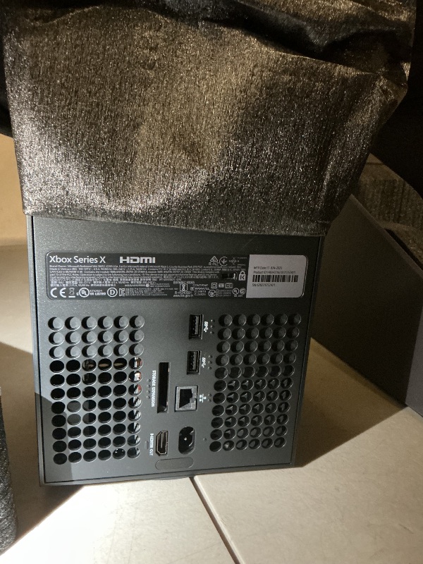 Photo 1 of Xbox Series X - Gaming Console - 1TB SSD - Includes Wireless Controller - 4K Gaming - 120FPS - Carbon Black