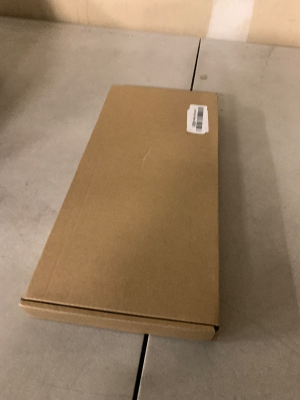 Photo 1 of 10 Pack Sublimation License Plate Blanks,Heat Thermal Transfer Sheet DIY Picture Sublimation Blank,Metal Aluminum Automotive License Plate Plates Tag for Custom Design Work - White