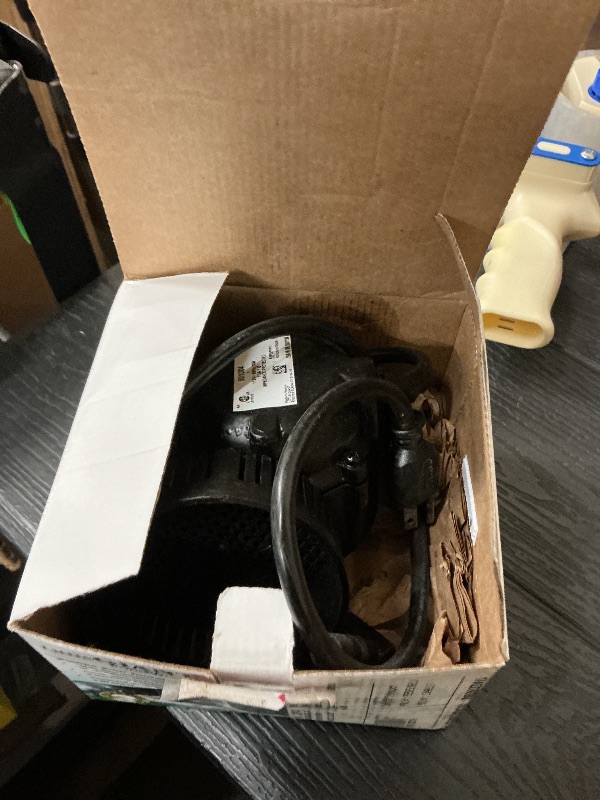 Photo 1 of Little Giant #1 115 Volt, 1/150 HP, 205 GPH Direct Drive Small Submersible Fountain Pump with 6-foot cord, Black, 501004