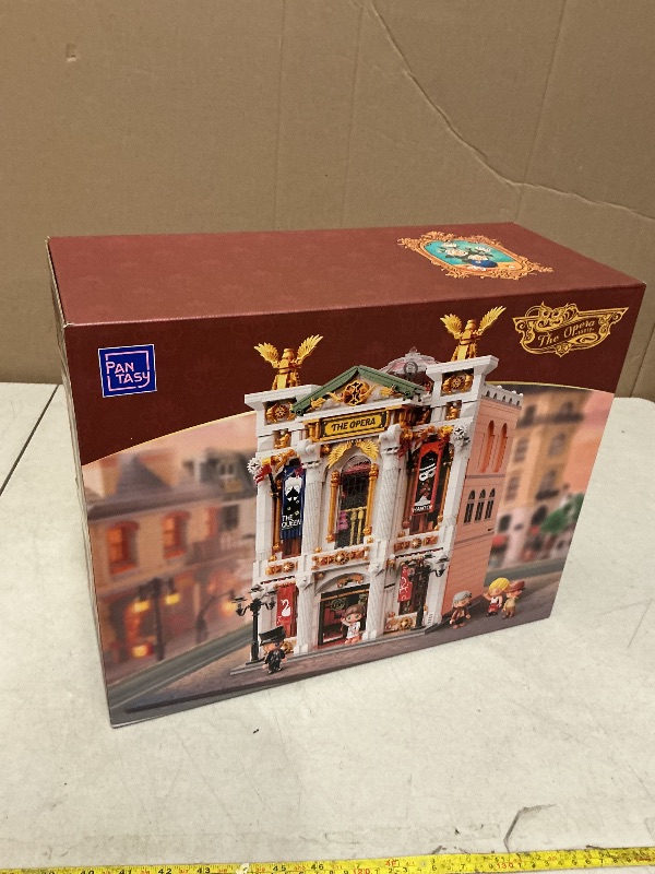 Photo 1 of PANTASY Vintage European Grand Theater Building Set-Modular Model with Crystal Chandelier, Transparent Dome&Expandable Street Scenes Retro Collectible Theater Architecture for Adults &Home Décor Gift