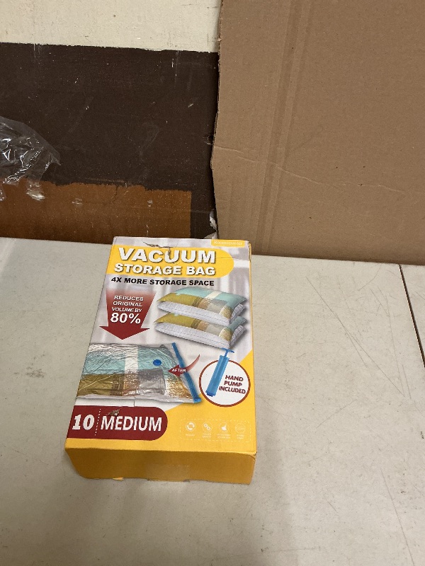 Photo 1 of 10 Medium Vaccum Storage Bags, Space Saver Vacuum Storage Bags Medium, Space Bags, Vacuum Seal Bags for Clothes with Travel Hand Pump