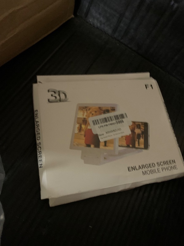 Photo 1 of 3D HD Big Screen Phone Magnifier, New Cell Phone Screen Magnifier, Foldable Design Screen Version for Movies and Videos, Lightweight Phones Magnifying Screen, Compatible with All Phones (Black)