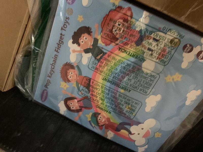 Photo 1 of 30 Pack Kids Party Favors Fidget Toys Bulk Mini Pop Fidget Keychain Its Birthday Party Favors for Kids 4-8,8-12 Small Pinata Stuffers Classroom Prizes Fidgets It Students Goodie Bag Stuffers Updated