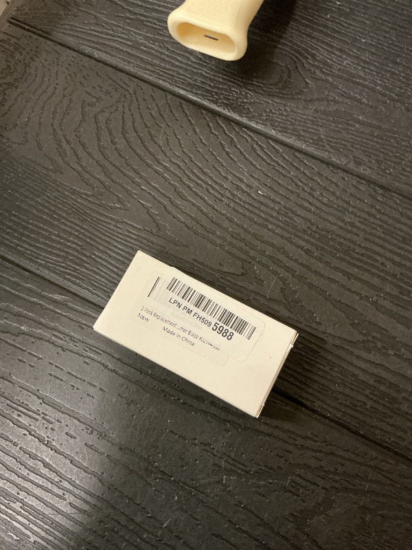 Photo 1 of 2 Pack 02144 Replacement Detachable T Blade Compatible with Wahl Trimmers 9864/9864SS/9686/9818A/9854L/9876L/9854 /WSS3L/SS2L etc - Japanese Stainless Steel 40mm Replacement Trimmer Blade #02144