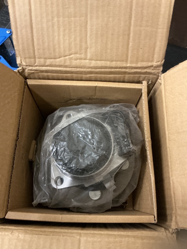 Photo 1 of 2WD 515097 Front Wheel Bearing Hub Assembly Fits for 2007-2014 Cadillac Escalade ESV, 07-13 Chevy Silverado 1500, Chevrolet Tahoe, Avalanche, Suburban 1500, GMC Yukon XL Sierra 1500, 6-Lugs w/ABS ?