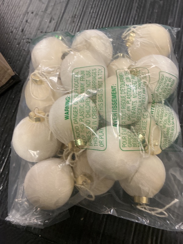 Photo 1 of 18PCS White Velvet Christmas Ornaments Set – Large Matte Flocked Shatterproof Baubles for Xmas Tree Decoration, Warm Neutral Hanging Ornaments for Holiday & Home Décor (Ivory White, 3 Inch / 8 cm)