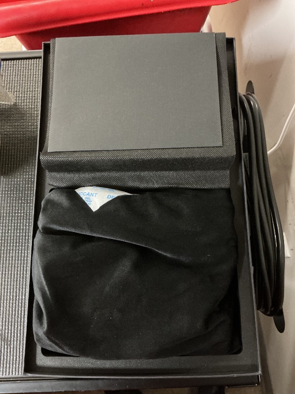 Photo 1 of MSI MEG Ai1600T PCIE5 Power Supply Unit, 1600W, 80 Plus Titanium, ATX 3.1, PCIe 5.1 GPU Support, Dual-Native 12V-2x6, Cables with Dual-Color 12V-2x6 connectors, ATX PSU, Braided Cable