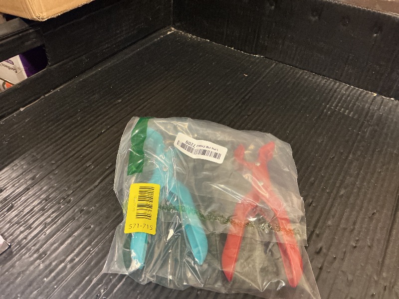 Photo 1 of 2PCS Hot Plate Grippers, Multi-Function Anti-Scald Bowl Clip for Kitchen, Silicone Non-slip Hot Dish Plate Holder, Kitchen Silicone Anti Slip Clip, Kitchen Utensil for Bowls, Pans, Dishes