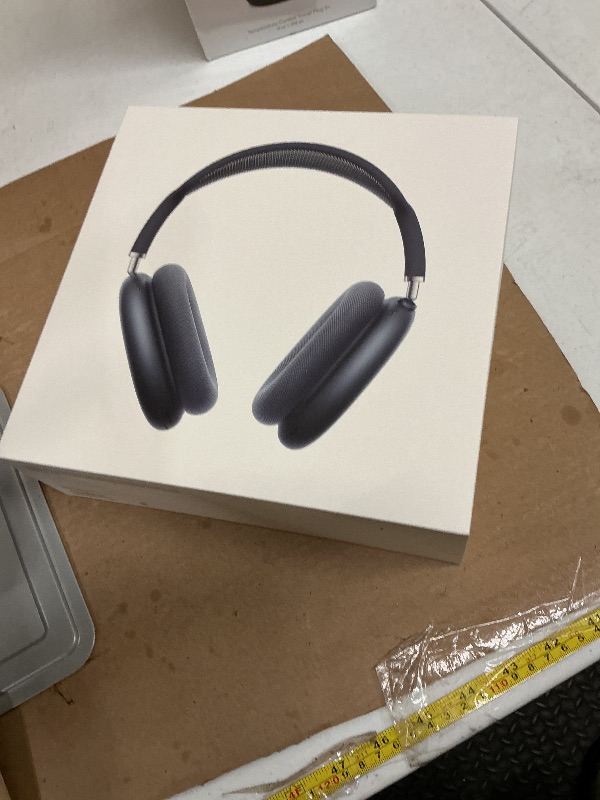 Photo 1 of Apple AirPods Max Wireless Over-Ear Headphones, Pro-Level Active Noise Cancellation, Transparency Mode, Personalized Spatial Audio, USB-C Charging, Bluetooth Headphones for iPhone - Midnight