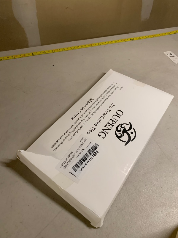 Photo 1 of 200PCS Nylon Zip Ties - 8 Inch Green,Multi-Purpose Self Locking Cable Ties,Ultra Strong Plastic Wire Ties with 40lb Tensile Strength,Cable Ties for Indoor and Outdoor Use