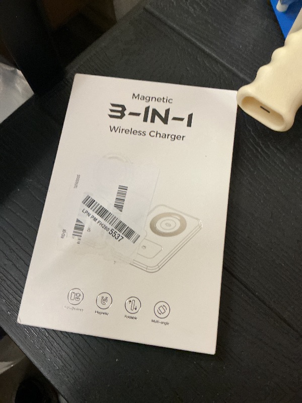 Photo 1 of 3 in 1 Magnetic Wireless Charger for Apple Multiple Devices, Foldable Fast Charging Station - Magsafe Charger Stand, Travel Charger Pad for iPhone 17 16 15 14 13 12 Series/Apple Watch/AirPods Pro