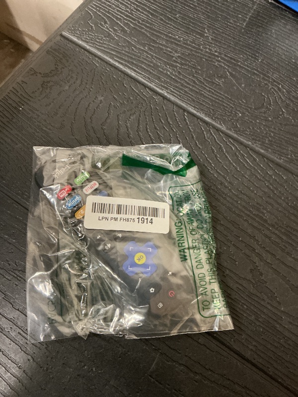 Photo 1 of 1-clicktech for Roku Remote 2-in-1 for Roku-TV and Roku Box, Compatible for TCL Hisense ONN Sanyo Sharp Hitachi Element Insignia LG Magnavox Roku TV, w/ 12 Opt. Channels [NOT for Stick]