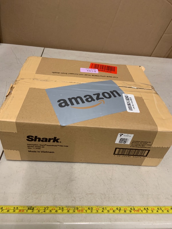 Photo 1 of Shark SpeedStyle Pro Flex Professional Performance High-Velocity Hair Dryer System with Scalp Shield & IQ Speed Styling and Drying Suite, Lightweight, Ionic, No Heat Damage, Mocha Silver, HD542