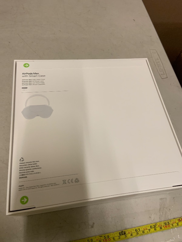 Photo 1 of Apple AirPods Max Wireless Over-Ear Headphones, Pro-Level Active Noise Cancellation, Transparency Mode, Personalized Spatial Audio, USB-C Charging, Bluetooth Headphones for iPhone - Midnight