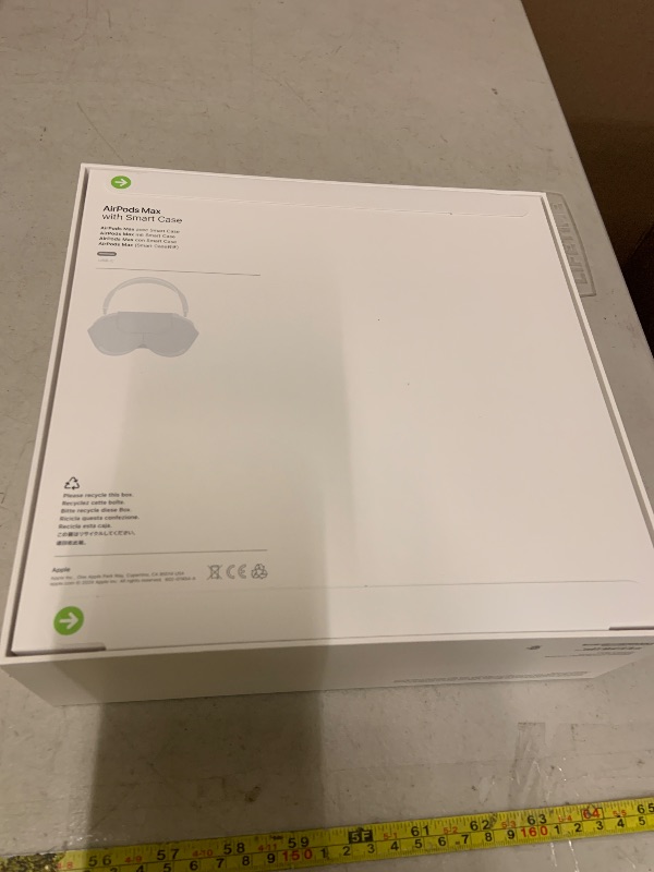 Photo 1 of Apple AirPods Max Wireless Over-Ear Headphones, Pro-Level Active Noise Cancellation, Transparency Mode, Personalized Spatial Audio, USB-C Charging, Bluetooth Headphones for iPhone - Midnight