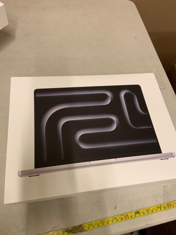 Photo 1 of Apple 2025 MacBook Pro Laptop with M5 chip with 10?core CPU and 10?core GPU: Built for Apple Intelligence, 14.2-inch Liquid Retina XDR Display, 24GB Unified Memory, 1TB SSD Storage; Silver