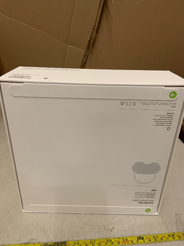 Photo 1 of Apple AirPods Max Wireless Over-Ear Headphones, Pro-Level Active Noise Cancellation, Transparency Mode, Personalized Spatial Audio, USB-C Charging, Bluetooth Headphones for iPhone - Midnight