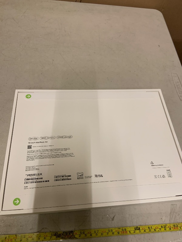 Photo 1 of Apple 2025 MacBook Air 13-inch Laptop with M4 chip: Built for Apple Intelligence, 13.6-inch Liquid Retina Display, 16GB Unified Memory, 512GB SSD Storage, 12MP Center Stage Camera, Touch ID; Starlight