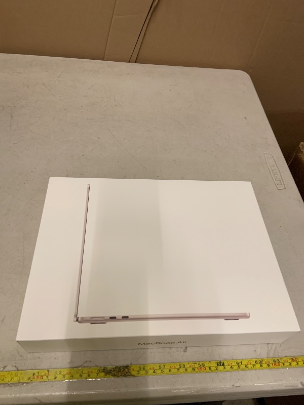 Photo 1 of Apple 2025 MacBook Air 13-inch Laptop with M4 chip: Built for Apple Intelligence, 13.6-inch Liquid Retina Display, 16GB Unified Memory, 512GB SSD Storage, 12MP Center Stage Camera, Touch ID; Starlight