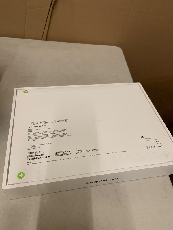 Photo 1 of Apple 2025 MacBook Air 13-inch Laptop with M4 chip: Built for Apple Intelligence, 13.6-inch Liquid Retina Display, 24GB Unified Memory, 512GB SSD Storage, 12MP Center Stage Camera, Touch ID; Midnight
