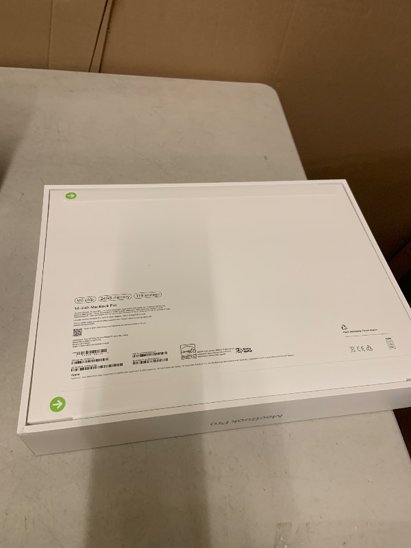 Photo 1 of Apple 2025 MacBook Pro Laptop with M5 chip with 10?core CPU and 10?core GPU: Built for Apple Intelligence, 14.2-inch Liquid Retina XDR Display, 24GB Unified Memory, 1TB SSD Storage; Silver