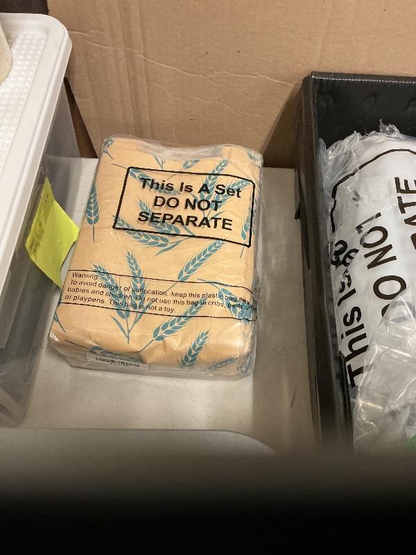 Photo 1 of Affrolling 100 Pcs French Bread Bags Bulk with Window for Homemade, 18 x 6.5 x 2 Inch Long Paper Bags for French Bread for Bakery Storage Brown Kraft Loaf Biscuits Packaging (Brown Blue)