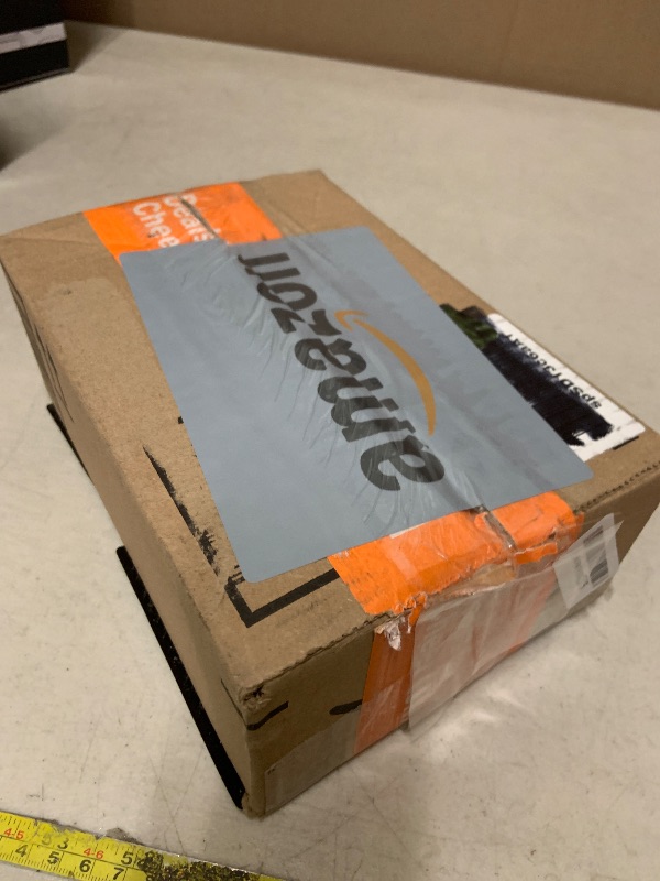 Photo 1 of 8Bitdo Retro R8 Mouse with Charging Dock, PAW 3395 Optical Sensor DPI 26K, 4K Polling Rate, Programmable Buttons, Kailh Sword GM X Micro Switches, Ambidextrous - Xbox Edition (Officially Licensed)