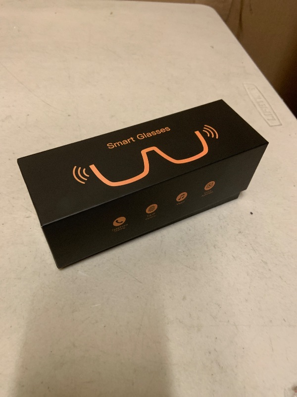 Photo 1 of Dormiro Smart Glasses with Camera,4K with Audio Bluetooth Camera Glasses for Men Women 8MP 32G HD Hidden Video Recording Support Live Feed,Ai Voice Control,150+ Language Translate, Chart GPT, WiFi