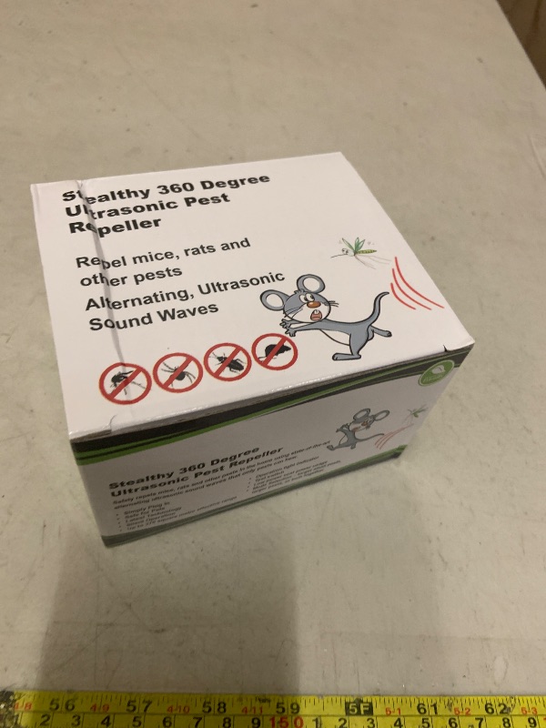 Photo 1 of 2026 New Ultrasonic Mouse Repellent Plug in Pest Repeller Indoor Control for Rodent Mouse Rat Mice Squirrel 3 IN1 Electronic Repellent Devices Covers Up to 4000 Sq.Ft for House, Kitchen, Garage, Attic