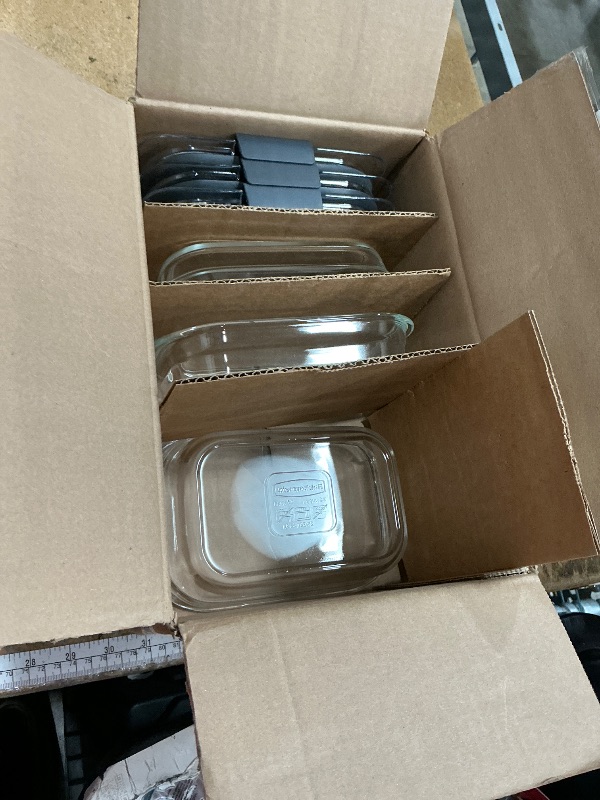 Photo 1 of *ONLY 3* Rubbermaid Brilliance Glass Food Storage set of 4 containers 8 total pieces (4 containers + 4 lids) for Lunch Meal Prep and Leftovers Dishwasher and Oven Safe Clear/Grey