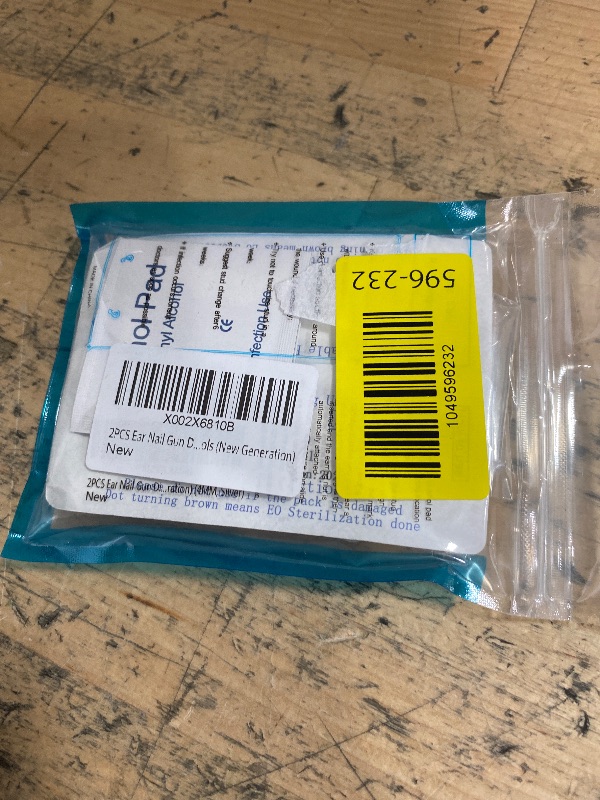 Photo 1 of 2 pcs ear nail gun