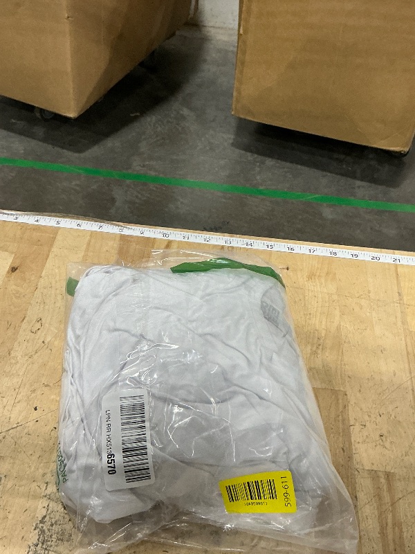 Photo 1 of 32 Degrees Mens 4 Pack Cool Quick Dry Active Basic Crew T-Shirt, White, Large