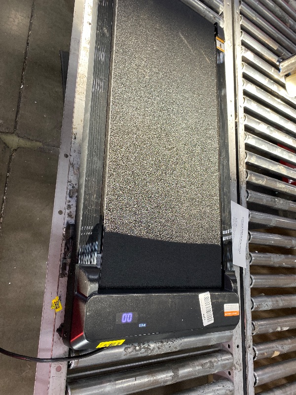 Photo 1 of ***************MISSING REMOTE**************
Walking Pad Treadmill with Incline,Under Desk Treadmill with Incline 2 in 1 for Walking and Jogging,2.5HP Compact Incline Walking Pad for Home Office with Remote Control