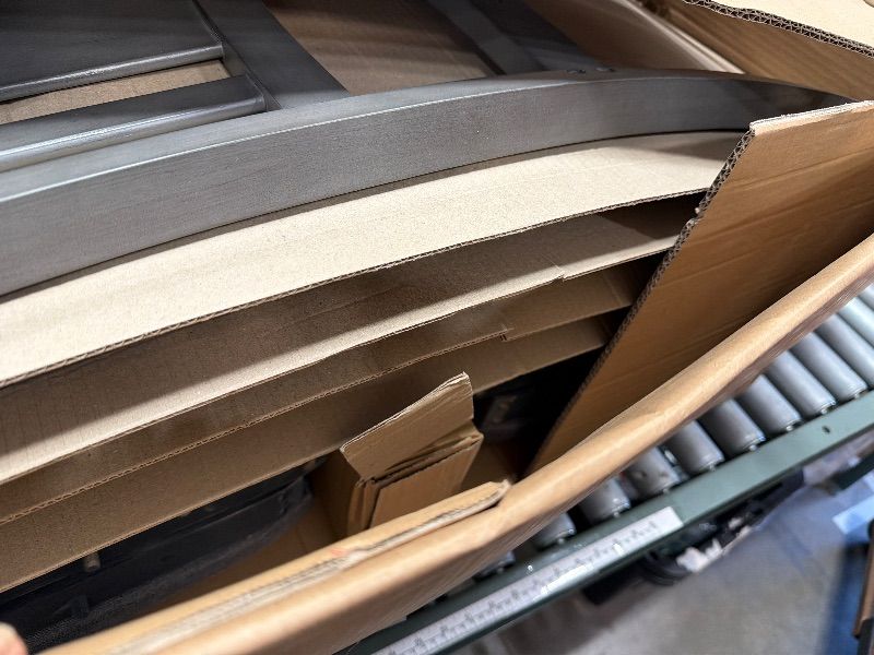 Photo 1 of ***SEE NOTES***
Trygoal 6-Piece Dining Table Set for 4-6 People, Kitchen Set with 4 Upholstered Chairs and One Bench, Living Room Chairs with Slatted Backrest, Rectangular Wooden Table for Home Bar and Kitchen, Gray