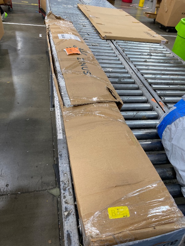 Photo 1 of ********MISSING PARTS-FOR PARTS ONLY, FINAL SALE*************
ZINUS Arnav Metal Platform Bed Frame, Wood Slat Support, No Box Spring Needed, Easy Assembly, White, Full