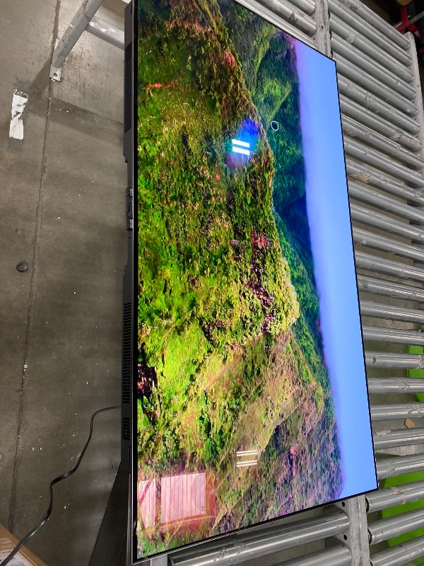 Photo 1 of *************TV HAS A FEW DEAD PIXELS*******************
LG 55-Inch Class OLED evo AI 4K C5 Series Smart TV w/Dolby Atmos, Dolby Vision, HDR10, AI Super Upscaling 4K, Filmmaker Mode, Wow Orchestra, Alexa Built-in (OLED55C5PUA, 2025)