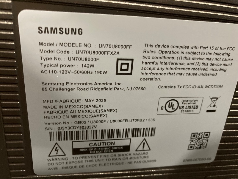 Photo 1 of **SMASHED SCVREEN FINAL SALE **Samsung 70-Inch Class Crystal UHD U8000F 4K Smart TV (2025 Model) Endless Free Content, Crystal Processor 4K, MetalStream Design, Knox Security, Alexa Built-in