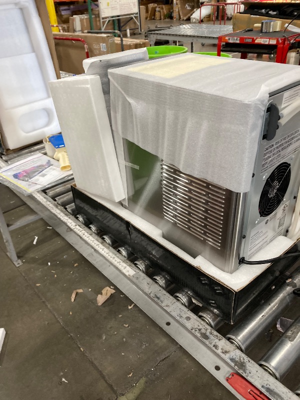 Photo 1 of ************DOES NOT MAKE ICE***************
Profile Opal 2.0 XL with 1 Gallon Tank, Chewable Crunchable Countertop Nugget Ice Maker, Scoop included, 38 lbs in 24 hours, Pellet Ice Machine with WiFi & Smart Connected, Stainless Steel