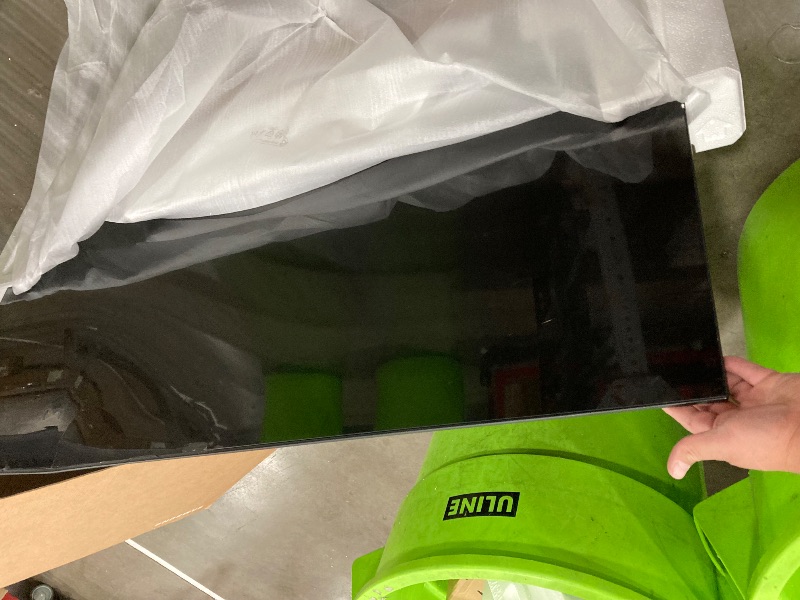 Photo 1 of **SMASHED SCREEN FINAL SALE**Samsung 65-Inch Class Crystal UHD U8000F 4K Smart TV (2025 Model) Endless Free Content, Crystal Processor 4K, MetalStream Design, Knox Security, Alexa Built-in