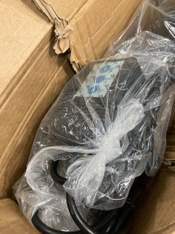 Photo 1 of ********************Heavily damaged/no remote*************************
VIVOHOME Motorized Projector Screen with Remote, 16:9 100 Inch Auto Electric Projection Screen, HD 4K Movie Screen for Home Theater, Cinema, Office (87 x 49 Black)